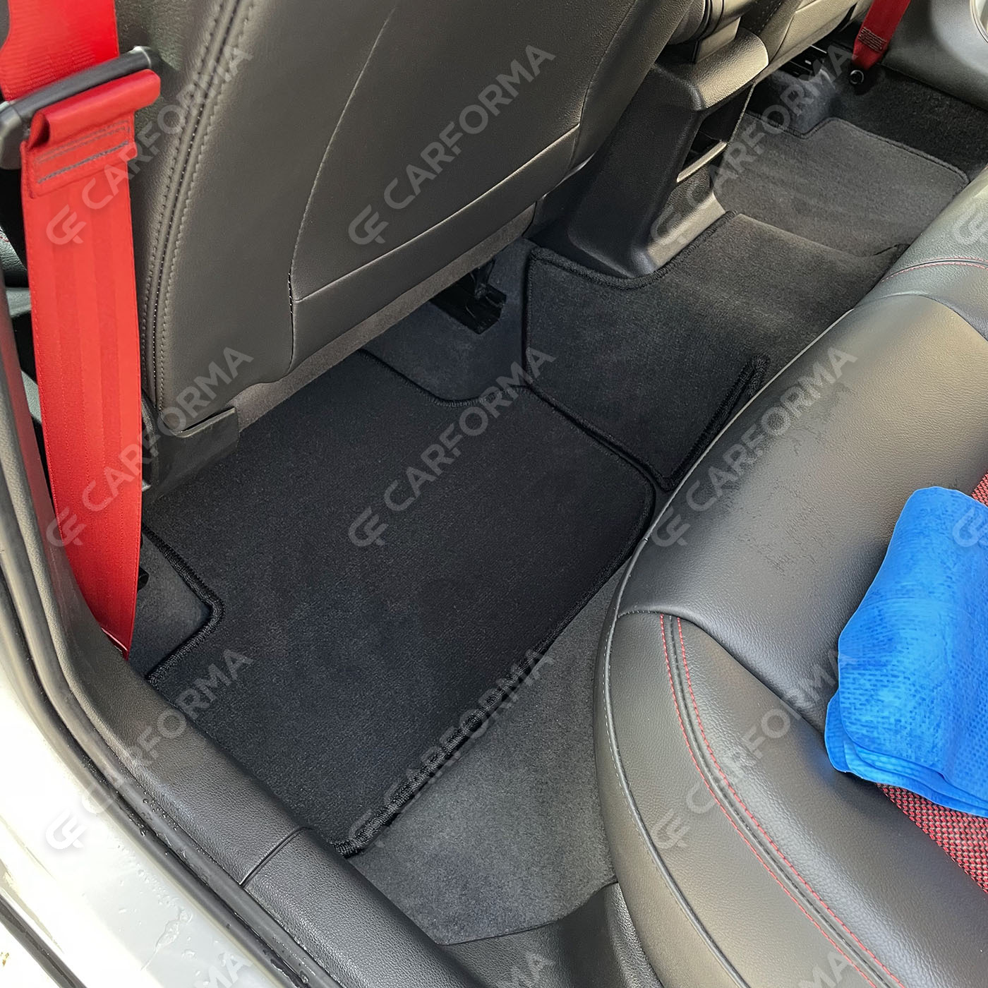 Ворсовые коврики на Audi Q2L 2016&nbsp;-&nbsp;2026 в Симферополе