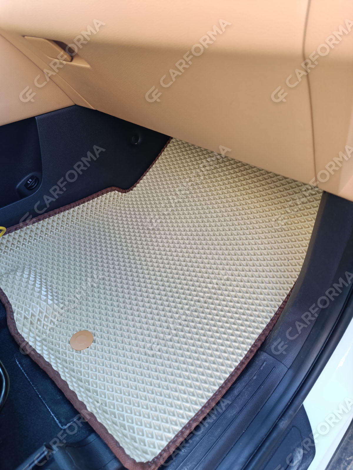 Ворсовые коврики на KIA Carnival IV 7 мест с оттоманками 2020&nbsp;-&nbsp;2026 в Симферополе