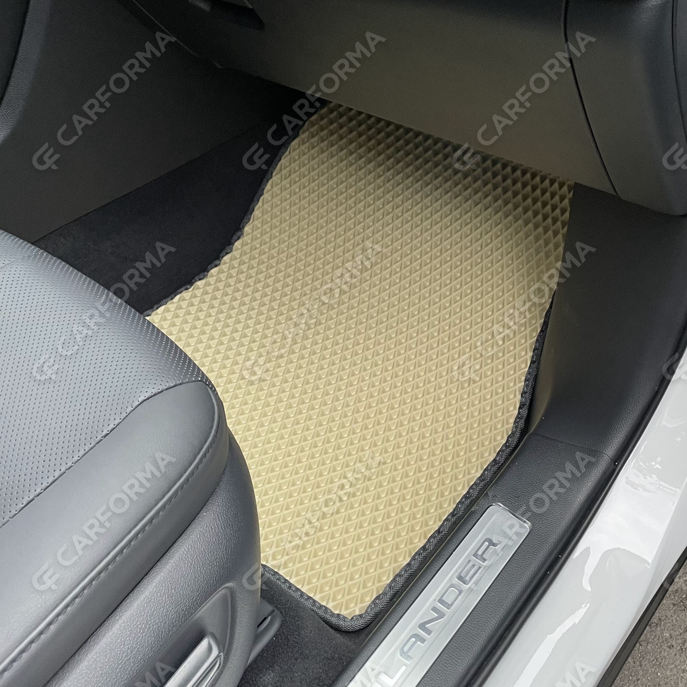 Ворсовые коврики на Toyota Crown Kluger 2021&nbsp;-&nbsp;2026 в Симферополе