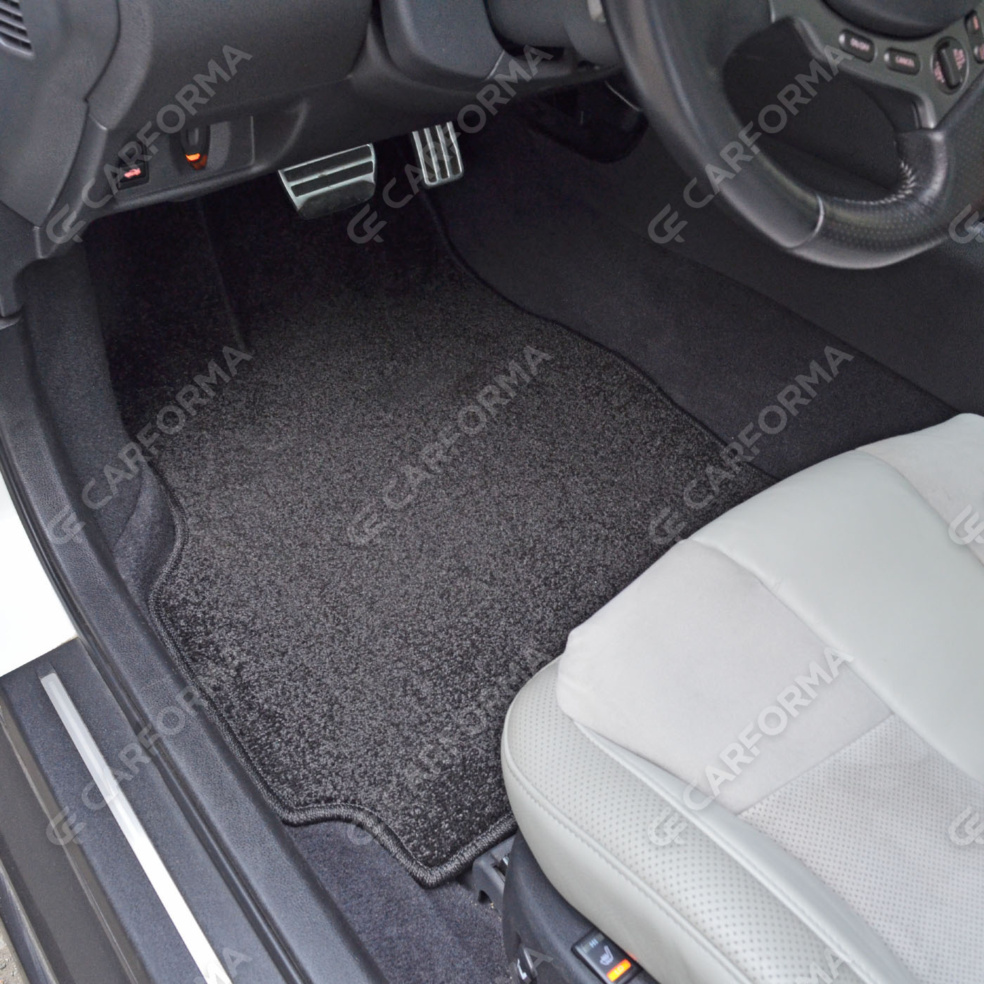 Коврики на Nissan GT-R 2007&nbsp;-&nbsp;2026 в Симферополе