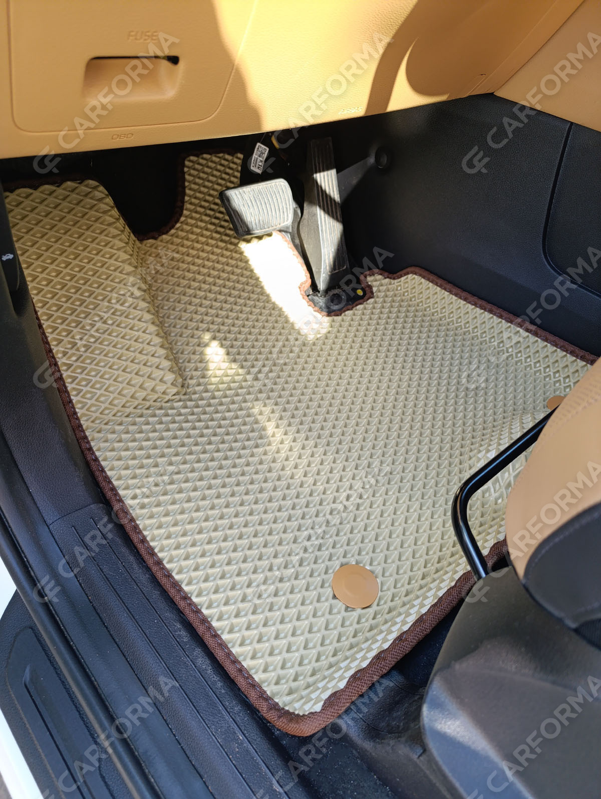 Ворсовые коврики на KIA Carnival IV 7 мест с оттоманками 2020&nbsp;-&nbsp;2026 в Симферополе