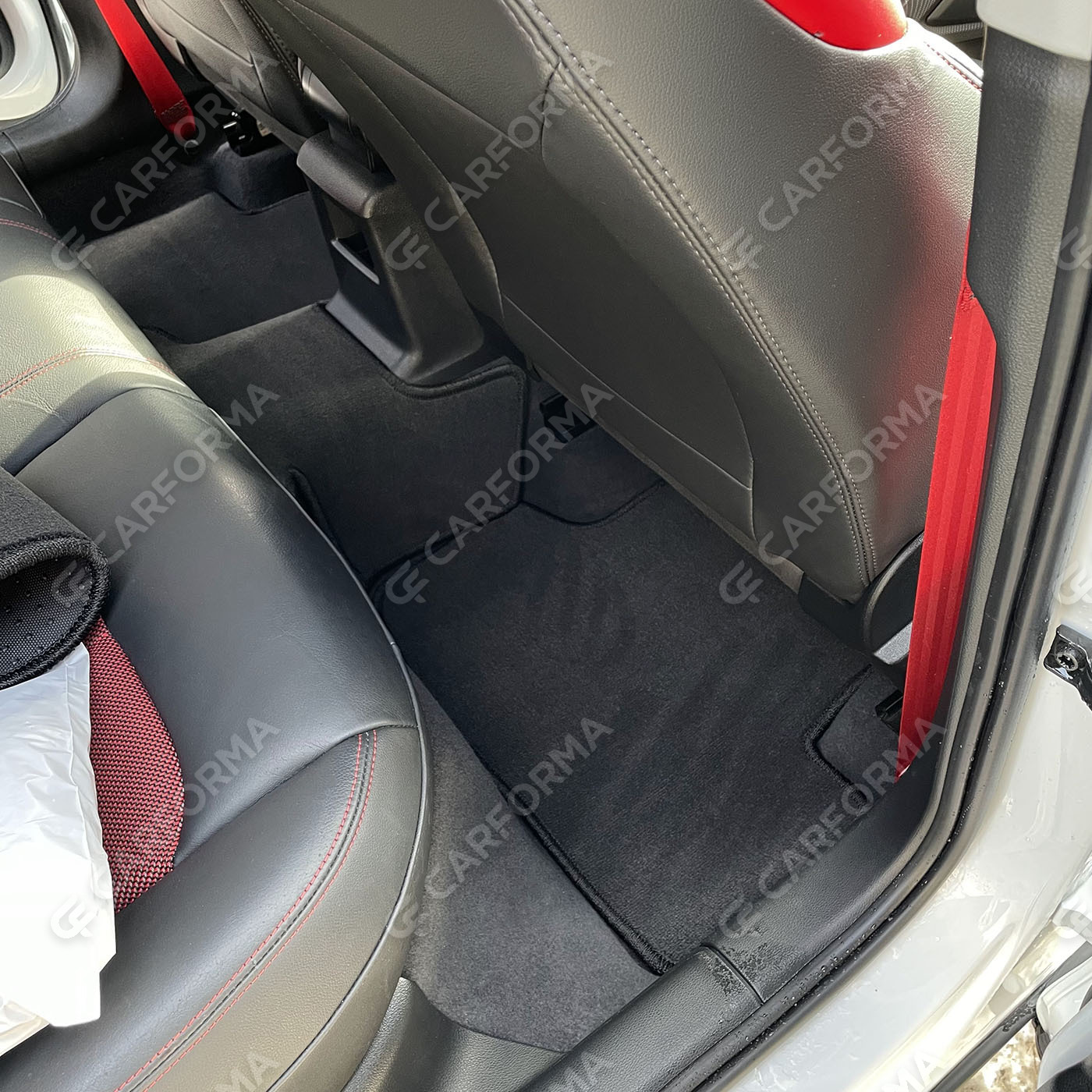 Ворсовые коврики на Audi Q2L 2016&nbsp;-&nbsp;2026 в Симферополе