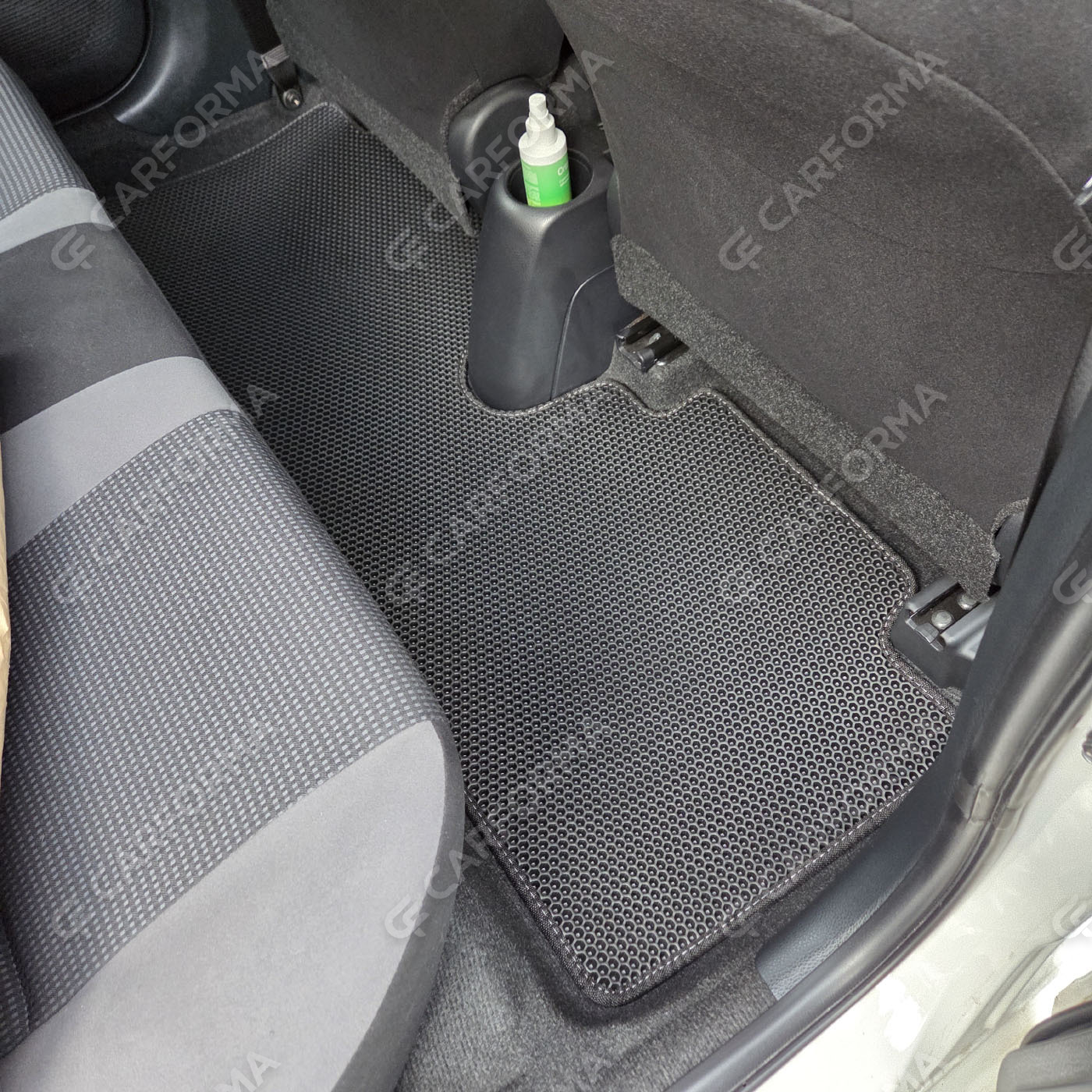 Коврики на Toyota Yaris L 2013&nbsp;-&nbsp;2026 в Симферополе