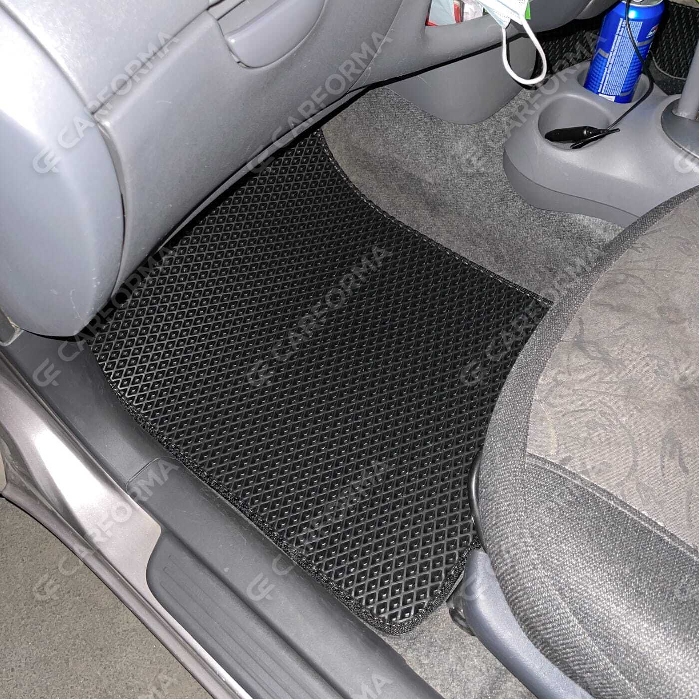 Ворсовые коврики на Toyota Vitz I 1998&nbsp;-&nbsp;2005 в Симферополе