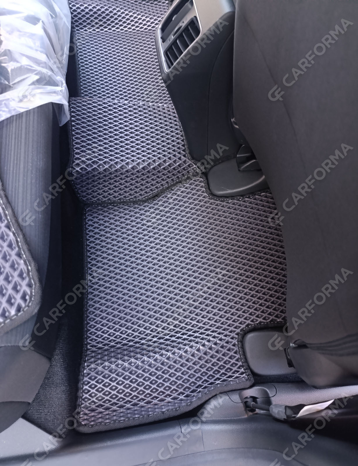 Коврики на Honda WR-V III 2023&nbsp;-&nbsp;2026 в Симферополе