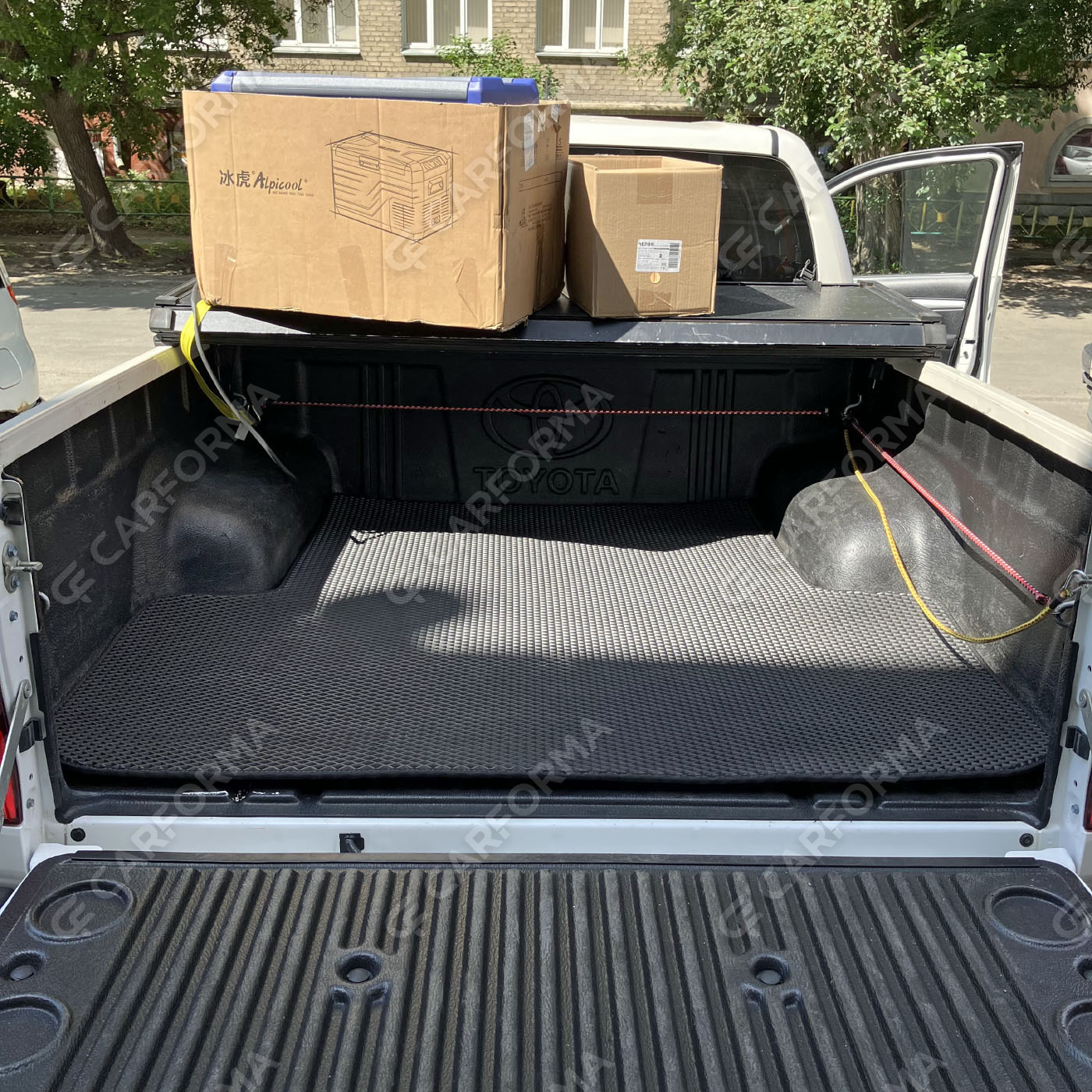 Ворсовые коврики на Toyota Hilux VII 2008&nbsp;-&nbsp;2015 в Симферополе