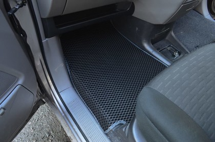 EVA коврики на Toyota Noah (R60) 2001 - 2007 в Симферополе