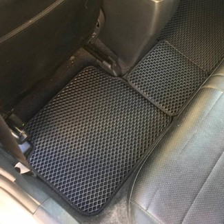Коврики на Toyota Corolla Fielder (E14) 2006 - 2012 в Симферополе