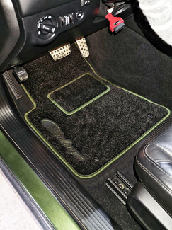 Коврики на Dodge Challenger III 2008&nbsp;-&nbsp;2023 в Симферополе