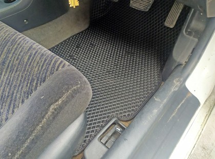 Коврики на Honda Civic VI 4d 1995 - 2002 в Симферополе