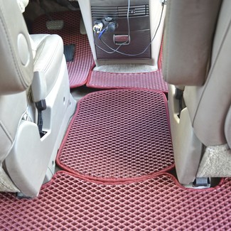 EVA коврики на Toyota Sienna II 2003 - 2010 в Симферополе