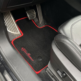 Коврики на Alfa Romeo Stelvio 2016 - 2026 в Симферополе Коврики на Alfa Romeo Stelvio 2016 - 2026 в Симферополе