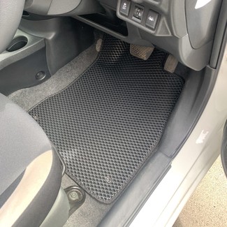 Ворсовые коврики на Nissan Note (E12) 2012 - 2020 в Симферополе