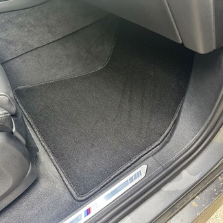 Коврики на BMW X5 (G05/G18) 2018 - 2025 в Симферополе