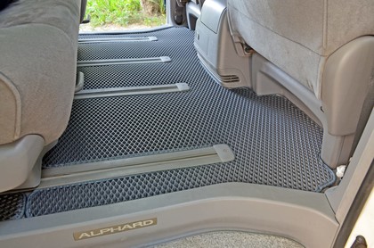 EVA коврики на Toyota Alphard (H10) 2002 - 2008 в Симферополе