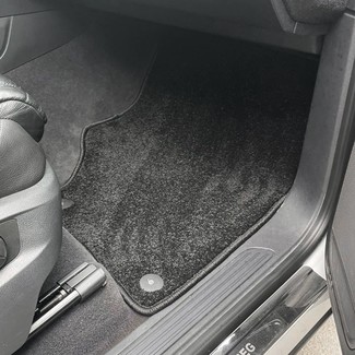 Коврики на Volkswagen Touareg II 2010 - 2018 в Симферополе
