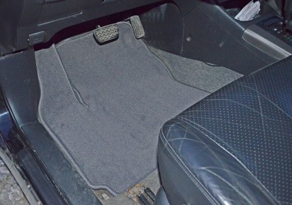 Коврики на Toyota Rav4 II 2000 - 2006 в Симферополе