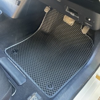 EVA коврики на Toyota Prius (50) 2015 - 2023 в Симферополе