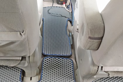 Ворсовые коврики на Nissan Liberty (M12) 1998 - 2004 в Симферополе
