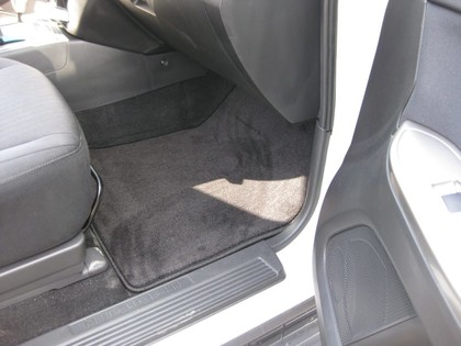 Ворсовые коврики на Mitsubishi Pajero IV 2006 - 2021 в Симферополе