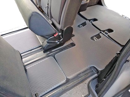 Ворсовые коврики на Toyota Esquire (R80) 2014 - 2021 в Симферополе
