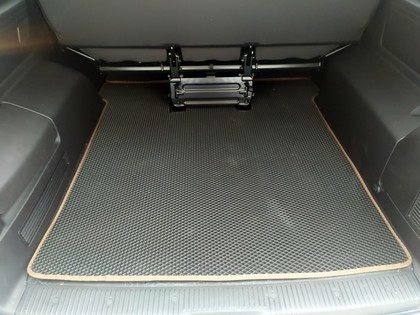 Коврики на Volkswagen Caravelle (T6) 2015 - 2019 в Симферополе