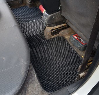 Коврики на Toyota Probox (50) 2002 - 2014 в Симферополе