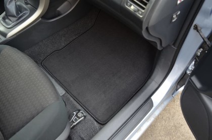 Коврики на Toyota Corolla (E15) 2006 - 2013 в Симферополе