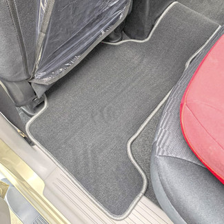 Коврики на Mitsubishi Pajero Sport II 2008 - 2017 в Симферополе