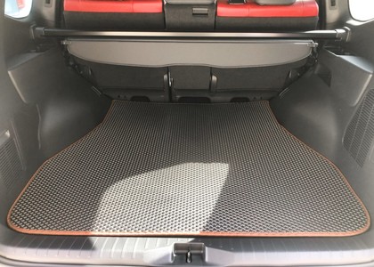 EVA коврики на Toyota Land Cruiser 300 2021 - 2025 в Симферополе
