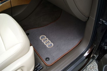 Ворсовые коврики на Audi Q5 I 2008 - 2017 в Симферополе