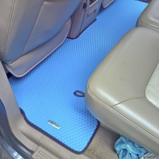 Коврики на Ford Expedition II 2002 - 2006 в Симферополе