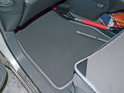Ворсовые коврики на Toyota Harrier I 1997 - 2003 в Симферополе
