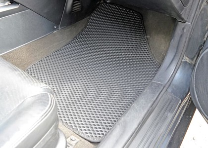 Коврики на Hyundai Tiburon II 2001 - 2009 в Симферополе