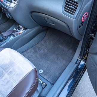 Коврики на KIA Rio II 2005 - 2011 в Симферополе