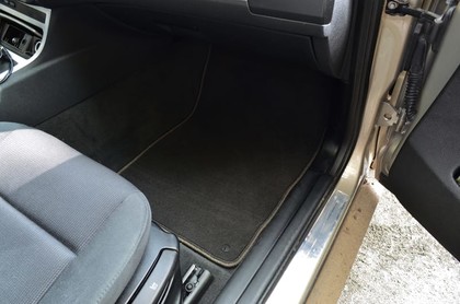 Коврики на BMW X3 (E83) 2003 - 2011 в Симферополе