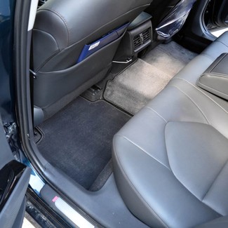 Коврики на Toyota Camry (XV70) 2017 - 2024 в Симферополе