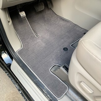 Ворсовые коврики на KIA Carnival III 7 мест 2014&nbsp;-&nbsp;2021 в Симферополе