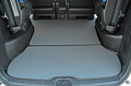 Коврики на Nissan Serena (C27) 2016 - 2022 в Симферополе
