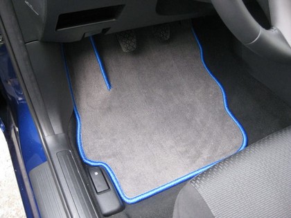 Коврики на Mazda 3 2009 - 2013 в Симферополе