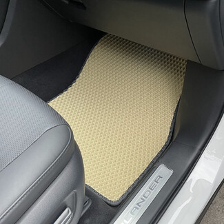 Ворсовые коврики на Toyota Crown Kluger 2021&nbsp;-&nbsp;2026 в Симферополе