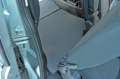 EVA коврики на Nissan Serena (C26) 2010 - 2016 в Симферополе