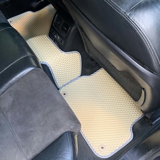 Коврики на Audi A6 (C6) 2004 - 2011 в Симферополе