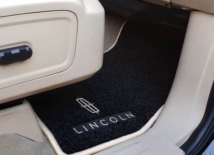 Коврики на Lincoln Navigator III 2006 - 2017 в Симферополе