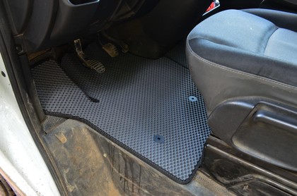 Коврики на Renault Master 2010 - 2024 в Симферополе