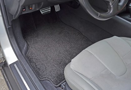 Ворсовые коврики на Nissan GT-R 2007 - 2025 в Симферополе