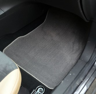 Коврики на Ford Fiesta VI 2008 - 2019 в Симферополе