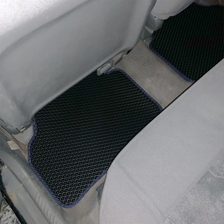 Коврики на Mazda Premacy I 1999 - 2005 в Симферополе