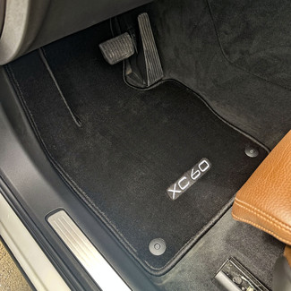 Ворсовые коврики на Volvo XC60 II 2017 - 2025 в Симферополе