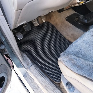 Коврики на Ford Explorer II 1994 - 2003 в Симферополе